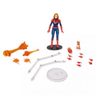 Kapitan Marvel - zdjęcie zabawki