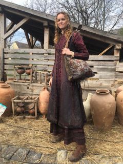 Wiedźmin - zdjęcia kostiumów od kulis