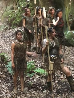 Wiedźmin - zdjęcia kostiumów od kulis