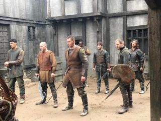 Wiedźmin - zdjęcia kostiumów od kulis