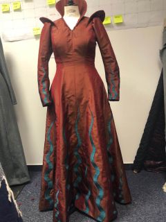 Wiedźmin - zdjęcia kostiumów od kulis