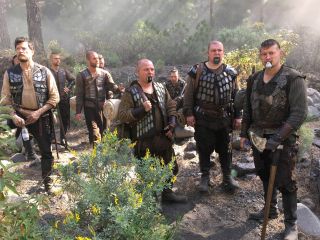 Wiedźmin - zdjęcia kostiumów od kulis