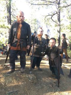 Wiedźmin - zdjęcia kostiumów od kulis