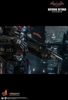 Batman - 20 lat później x Batman: Arkham Knight - figurka od Hot Toys