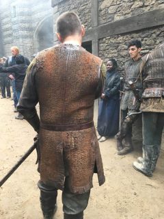 Wiedźmin - zdjęcia kostiumów od kulis