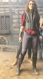 Wiedźmin - zdjęcia kostiumów od kulis