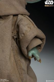 Baby Yoda - replika w skali 1 do 1