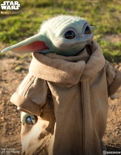Baby Yoda - replika w skali 1 do 1