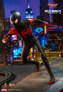 Spider-Man Uniwersum - Miles Morales (figurka Hot Toys)