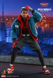 Spider-Man Uniwersum - Miles Morales (figurka Hot Toys)