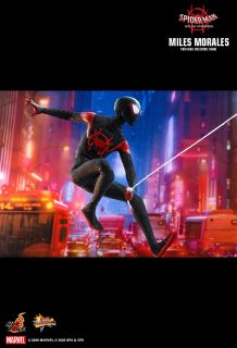 Spider-Man Uniwersum - Miles Morales (figurka Hot Toys)