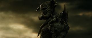 16. Kurse aka Algrim Mocny - dysponujący nadludzką siłą, wytrzymałością, szybkością i czynnikiem samoleczniczym członek Mrocznych Elfów. Jest z nich najpotężniejszy – dzięki specjalnemu artefaktowi znanemu jako Kurse staje się ostatnim z mitycznych Przeklętych, jednych z najsilniejszych postaci we wczesnej fazie istnienia uniwersum.