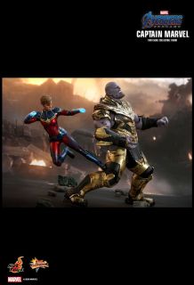 Kapitan Marvel - figurka kolekcjonerska z Endgame