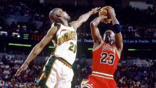 4. Pokonanie Seattle SuperSonics w finałach NBA w 1996 roku
