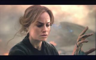 Kapitan Marvel zdjęcie z wersji IMAX