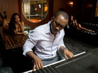 30. Cornell Stokes aka Cottonmouth – charyzmatyczny i zarazem bezwzględny lider nowojorskiej mafii, słynący z brutalnych metod działania. W ekspresowym tempie powiększył swoje imperium, otaczając się całą armią oddanych pomocników. Aż szkoda, że jego wpływ na gangsterski półświatek nie został szerzej rozwinięty – jego śmierć przełożyła się jednak na fakt, że w Harlemie władzę objęli Mariah Dillard i Diamondback.