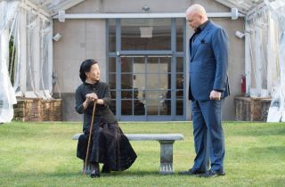 10. Madame Gao – pal licho, że przez powiązania z Ręką czy światkiem przestępczym stała się jedną z głównych rozgrywających w całym uniwersum. Z całą pewnością posiada także nadnaturalną i trenowaną przez stulecia moc; zwróćcie uwagę, że była w stanie powalić Iron Fista i Daredevila jednocześnie tylko za pomocą ruchu pięścią. Z drugiej strony możemy domniemywać, że interesy z tak wielką liczbą postaci znacznie ją osłabiły – w pewnym momencie nie sposób było zliczyć jej wrogów.