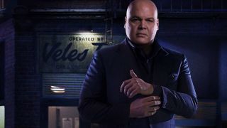 6. Wilson Fisk aka Kingpin – najpotężniejsza postać świata mafijnego Nowego Jorku. Jego geniusz intelektualny i znakomita strategia sprawiły, że przez długi czas był on bez dwóch zdań najważniejszą postacią w uniwersum jeśli idzie o rozdawanie kart. Pamiętajmy też o jego niewyobrażalnej sile fizycznej, która pozwoliła mu zmierzyć się z Daredevilem.