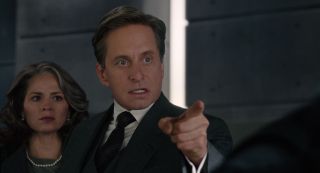 10. Ant-Man - prolog (0:01 - 2:06)