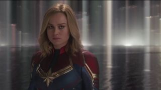 17. Kapitan Marvel - ostatni akt (1:11:15 - 1:54:55)