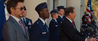 47. Iron Man 2 - ostatnia scena przed napisami (1:56:05 do napisów końcowych)