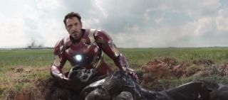 84. Kapitan Ameryka: Wojna bohaterów - część finałowego aktu (1:39:13 - 1:48:47)