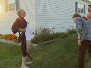 16. Prace społeczne i wzwód z miłości (s08e07)