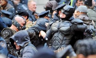 Mroczny Rycerz powstaje