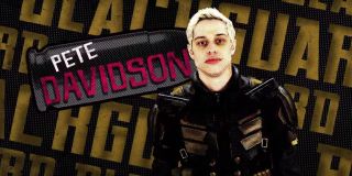 Blackguard (Pete Davidson) – Richard Hertz aka Blackguard zaczynał jako uliczny rzezimieszek, by później dołączyć do przestępczej organizacji The 1000, dla której wykonywał rozmaite zadania i eliminował kolejne osoby. The 1000 przekazało mu również specjalną zbroję, umożliwiającą stworzenie tarczy i buławy z czystej energii (wiele wskazuje jednak na to, że w filmie postać ta będzie wykorzystywać zwyczajne bronie). Z czasem organizacja zwróciła się przeciwko niemu, a Hertz połączył siły z Suicide Squad. Antybohater do perfekcji opanował różne style walki; w komiksach został jednak zabity przez generała Wade’a Eilinga.