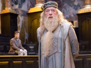 2. Albus Dumbledore - dziekan uniwersytetu; 107 016 USD rocznie