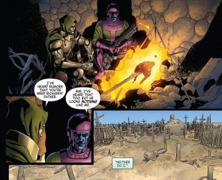 Kang mógłby również posłużyć jako klucz do wprowadzenia do MCU Fantastycznej Czwórki – najprawdopodobniej należy on do rodziny Reeda Richardsa aka Mr. Fantastica i Doktora Dooma. Ta kwestia jest jednak tak skomplikowana, że w trakcie rozmowy Zdobywcy i Dooma Kang sam nie był pewny, czy jest ojcem lidera Pierwszej Rodziny Marvela. Z kolei wyjawiając, że nie jest też ojcem Dooma, ten ostatni odpowiedział: „Wiem, że nie. Być może ja jestem twoim”. Przypomnijmy, że złoczyńca urodził się jako Nathaniel Richards – nosi on więc to samo imię i nazwisko, co ojciec Reeda, również podróżujący przez czas. Na dzień dzisiejszy, przynajmniej według oficjalnych doniesień, w tym kontekście mówimy jednak o dwóch odmiennych postaciach. Nie jest też wykluczone, że Kang jest po prostu potomkiem Mr. Fantastica z odległej przyszłości.