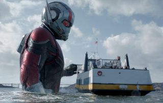 24. Scott Lang aka Ant-Man; sprzedawca lodów w Baskin Robbins; wynagrodzenie roczne - 18 543 USD