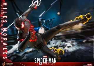 Marvel's Spider-Man: Miles Morales - figurka od Hot Toys