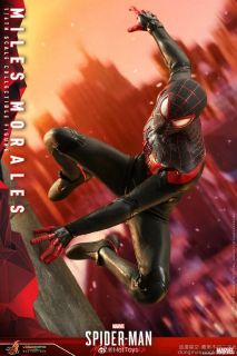 Marvel's Spider-Man: Miles Morales - figurka od Hot Toys