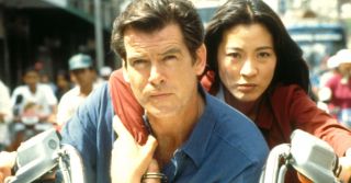 21. Jutro nie umiera nigdy (1997) - 57%