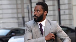 3. John David Washington; kurs: +400