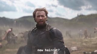 Dialog pomiędzy Thorem i Kapitanem Ameryką na placu bitwy z armią Thanosa w Wakandzie i uwagi na temat swojego wyglądu („Avengers: Wojna bez granic” – za ostateczny kształt dialogu odpowiadają Chris Hemsworth i Chris Evans)
