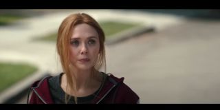 Zwróćmy uwagę, że prawda o iluzji życia na przedmieściach w końcu wychodzi na jaw, a Vision i Scarlet Witch decydują się podjąć walkę z tajemniczym przeciwnikiem. Co więcej, Wanda ma już na sobie współczesny strój – nie wiemy jednak, czy bohaterowie staną do boju z niewyjawionym jeszcze złoczyńcą czy po prostu śledzącym ich poczynania amerykańskim rządem.