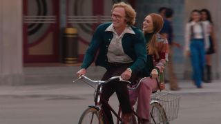 Wszyscy mieszkańcy Westview są realnymi postaciami, które zostały zmuszone do odgrywania swoich ról. 