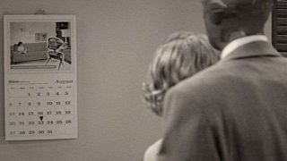 Randka Wandy i Visiona ma według kalendarza odbyć się 23 sierpnia (23.08). Mamy tu do czynienia z subtelnym nawiązaniem do komiksu „Avengers #238”, w którym Vision musiał aktywować się na nowo po tym, gdy przez magiczne pole siłowe jego mechaniczne komponenty przestały działać. 