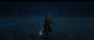 W sieci pojawiła się jednak intrygująca teoria, która może tłumaczyć, dlaczego Wanda jest zaskoczona niektórymi wydarzeniami w Westview. Spekuluje się, że mogła powołać do istnienia także inną wersję siebie samej, która jest jedynie główną „aktorką” w ekranowej historii. Z kolei „reżyserką” i „scenarzystką” w tej perspektywie miałaby być ta Wanda, która wychodzi poza Hex. 