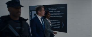 W siedzibie S.W.O.R.D. dominują kolory czarny, niebieski i biały, kojarzone w komiksach z Fantastyczną Czwórką. W dodatku dyrektor Hayward wspomina o programie dla astronautów, który nie zakończył się powodzeniem. Na tej podstawie powstały teorie, że w MCU geneza Fantastycznej Czwórki będzie w jakiś sposób powiązania z działaniami S.W.O.R.D.