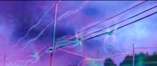 Zgodnie ze swoją komiksową mitologią Monica jako pierwsze zyskuje moce swojego superbohaterskiego alter ego, Spectrum – chodzi tu o zdolność manipulowania spektrum elektromagnetycznym, przekładającą się na tworzenie wokół siebie pola energetycznego, docelowo także umożliwiającą znikanie i lot z prędkością światła. Później komiksowa Rambeau dała się poznać m.in. jako Photon i Kapitan Marvel. 