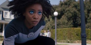 Konfrontacja Wandy z Monicą kojarzy się z pierwszymi spotkaniami innych herosów MCU – przypomnijmy, że na tym polu często dochodziło do starcia z uwagi na kontrolowanie danego bohatera przez złowieszczą siłę czy zwykłe nieporozumienie. 