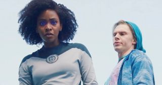 Niektórzy fani podejrzewają, że ekranowy Pietro to w rzeczywistości znany z komiksów Chthon, autor księgi Darkhold, przeciwnik m.in. Scarlet Witch i Blade’a. W serii „Dark Reign” opanował on Quicksilvera, którego ostatecznie uratował Vision. 