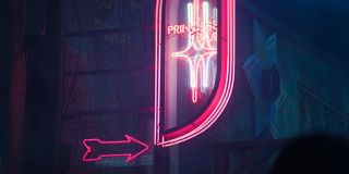 Zemo, Wilson i Barnes odwiedzają bar Princess, prowadzący przez kobietę o nazwisku Selby. Bar Princess w uniwersum Marvela należał jednak najczęściej do Tyger Tiger, kochanki Wolverine’a (czasami właścicielem był z kolei sam Logan, przybierający wówczas przydomek „Patcha”). 