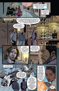Z komiksu „Avengers: Infinity War Prelude” wiemy już, że Bucky pozostawał w specjalnej komorze kriogenicznej przynajmniej kilka miesięcy – to właśnie wtedy Shuri pracowała nad rozbrojeniem mechanizmu prowadzącego do programowania Zimowego Żołnierza. Warto zwrócić uwagę, że Barnes otrzymał wykonane z vibranium ramię dopiero po uleczeniu.