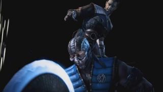 Kung Lao i jego kapelusz-piła doczekali się niezwykle charakterystycznego i brutalnego Fatality, w którym przeciwnik przez chwilę jest świadomy czekającego go losu. I to chyba jest w tym najbardziej przerażające.