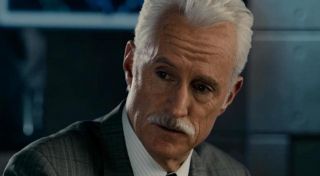 John Slattery (Howard Stark)