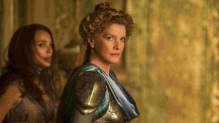Rene Russo (Frigga)
